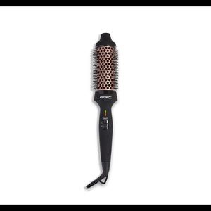 **NEW IN BOX** Amika Blowout Babe